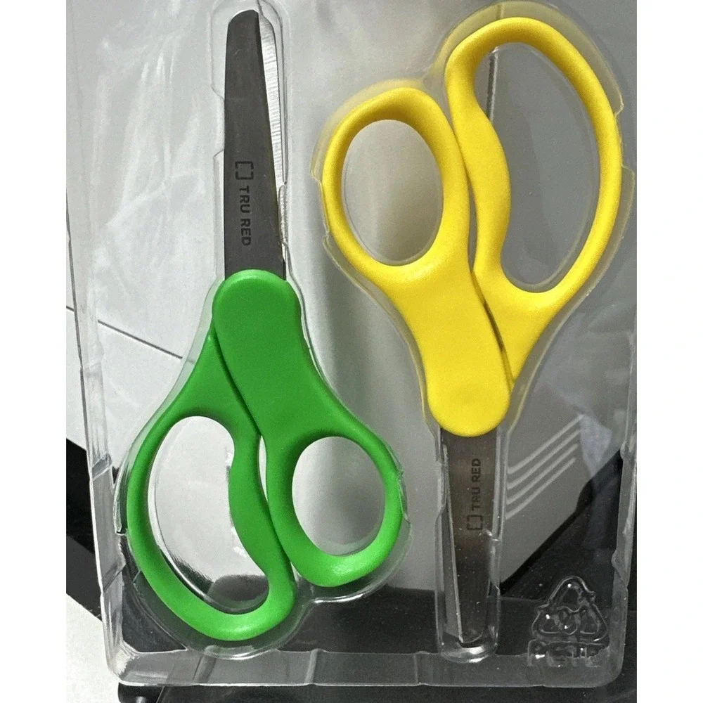 True Red Kids Scissors 5 Inch  2 Pcs